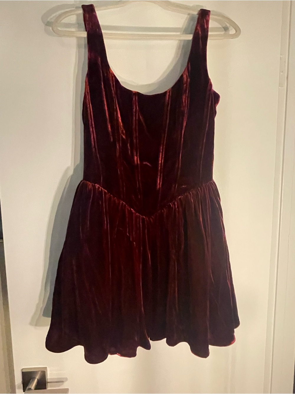Reformation Contessa Velvet Burgundy Fit and Flare Mini - Picture 2 of 6